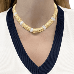 Collier Ras de Cou en or blanc, or jaune et diamants - Castafiore
