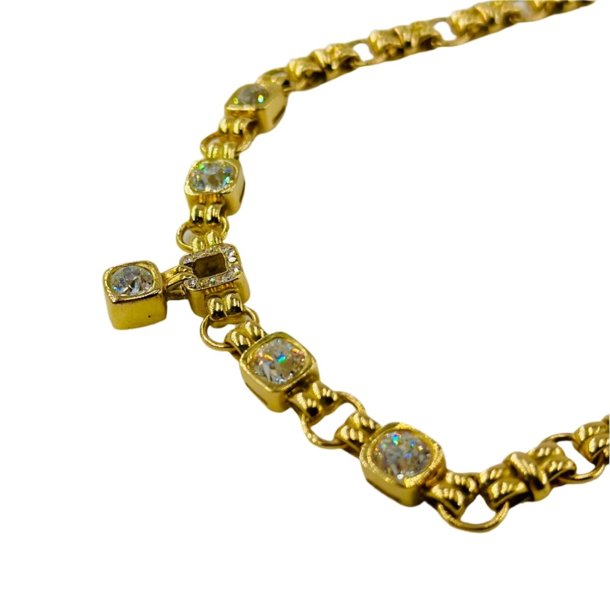 Collier Ras de Cou en or jaune et diamants - Castafiore