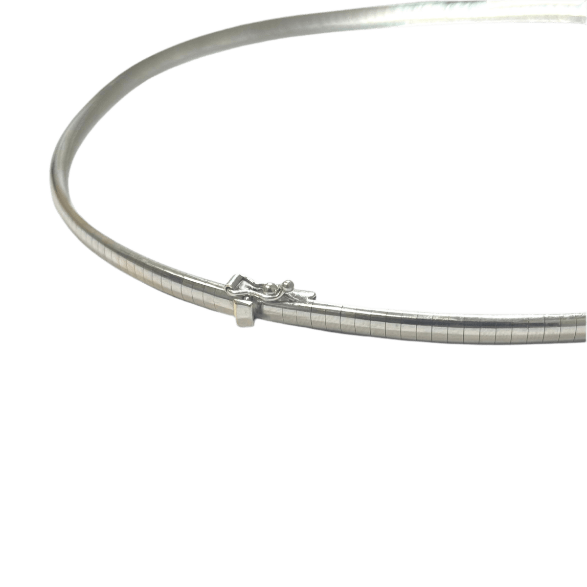 Collier Ras de Cou et diamant - Castafiore