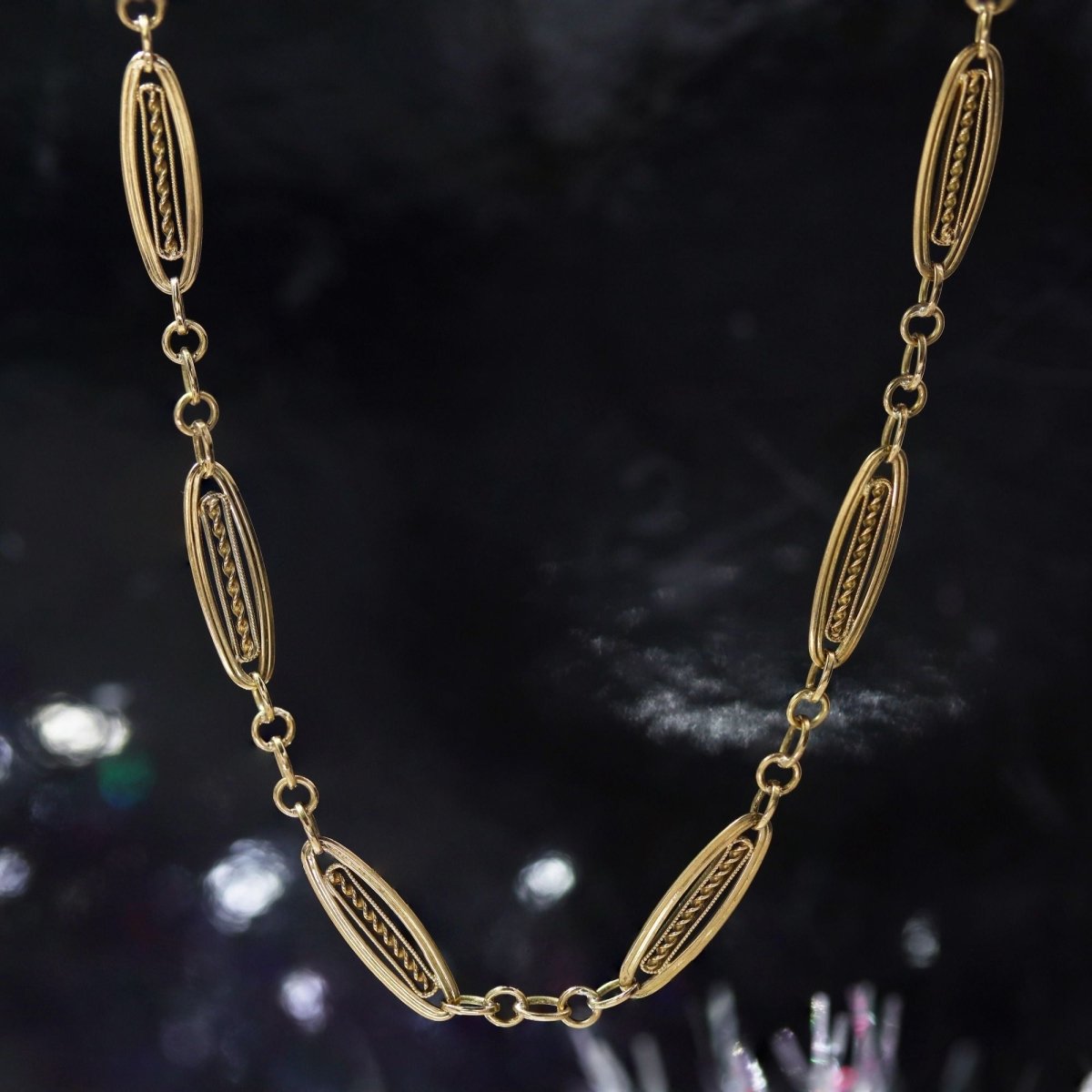 Collier ras du cou en or jaune - Castafiore