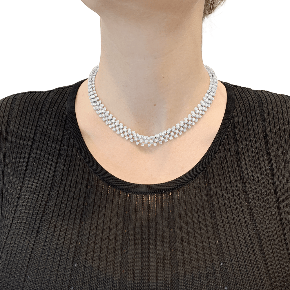 Collier Rivière BOUCHERON "Angélique" en or blanc et diamants - Castafiore