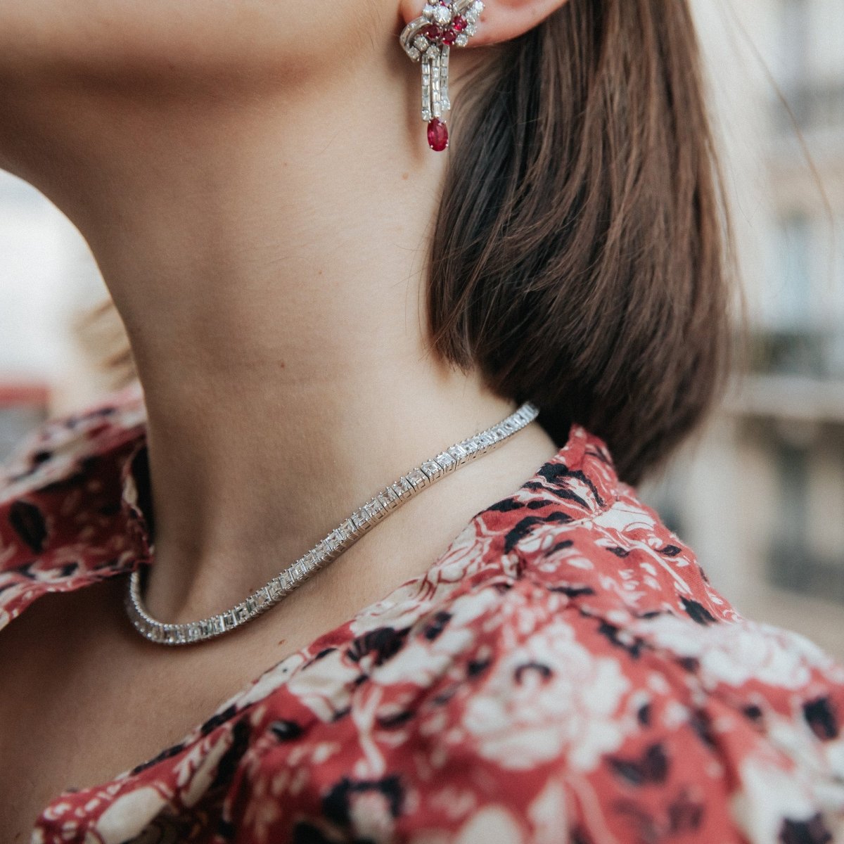 Collier Rivière BOUCHERON en or blanc, platine et diamants - Castafiore