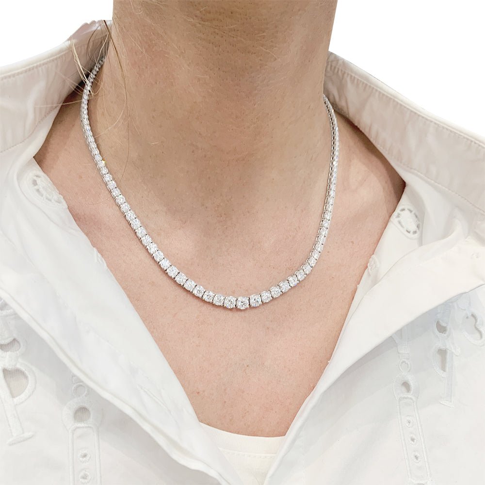 Collier rivière diamants en or blanc. - Castafiore