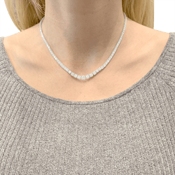 Collier rivière or blanc et diamants. - Castafiore