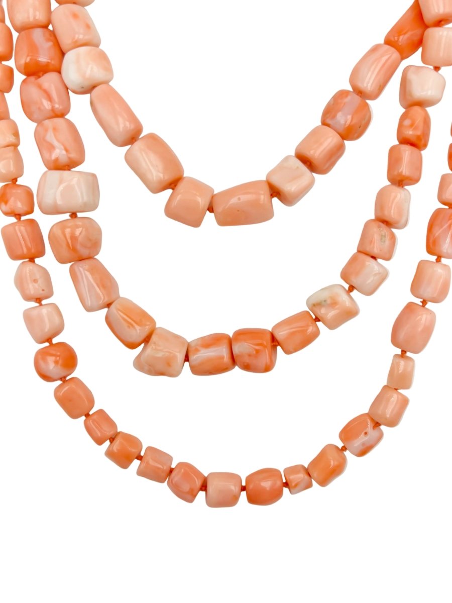 Collier Sautoir en corail - Castafiore