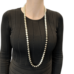 Collier Sautoir en or blanc, perles et diamants - Castafiore