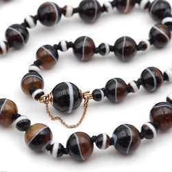 Collier Sautoir en or jaune et perles - Castafiore