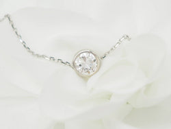 Collier solitaire en or blanc et diamant 0.77ct - Castafiore