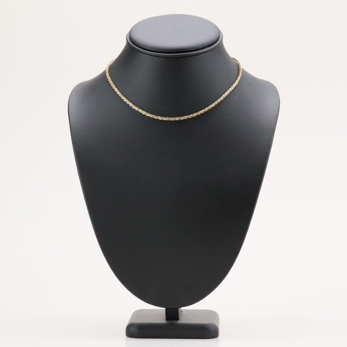 Collier torsadée en or jaune et or blanc - Castafiore