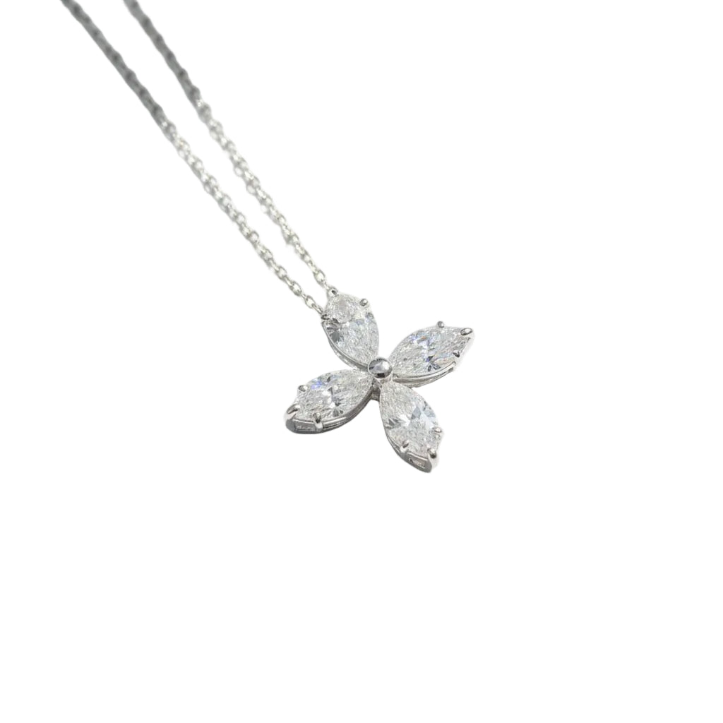 Collier Trèfle en or blanc et diamants - Castafiore