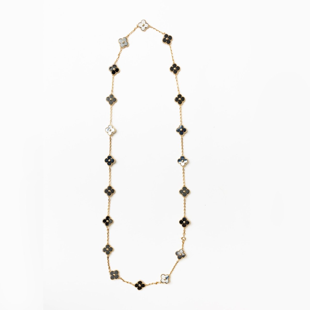 Collier VCA Alhambra vintage en or jaune et hématite - Castafiore