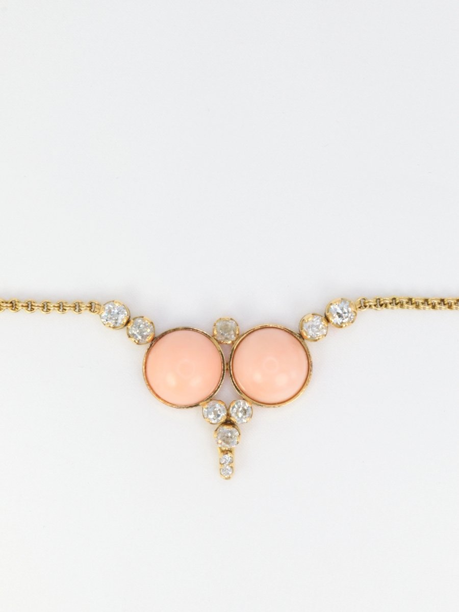 Collier vintage en or, corail et diamants taille ancienne - Castafiore