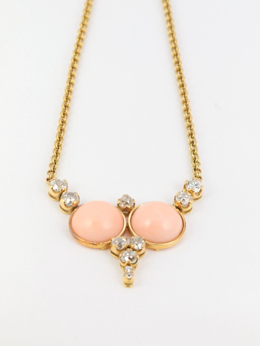 Collier vintage en or, corail et diamants taille ancienne - Castafiore