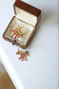 Créoles anciennes or et corail - Castafiore