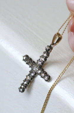 Croix Dévote Diamants - Castafiore