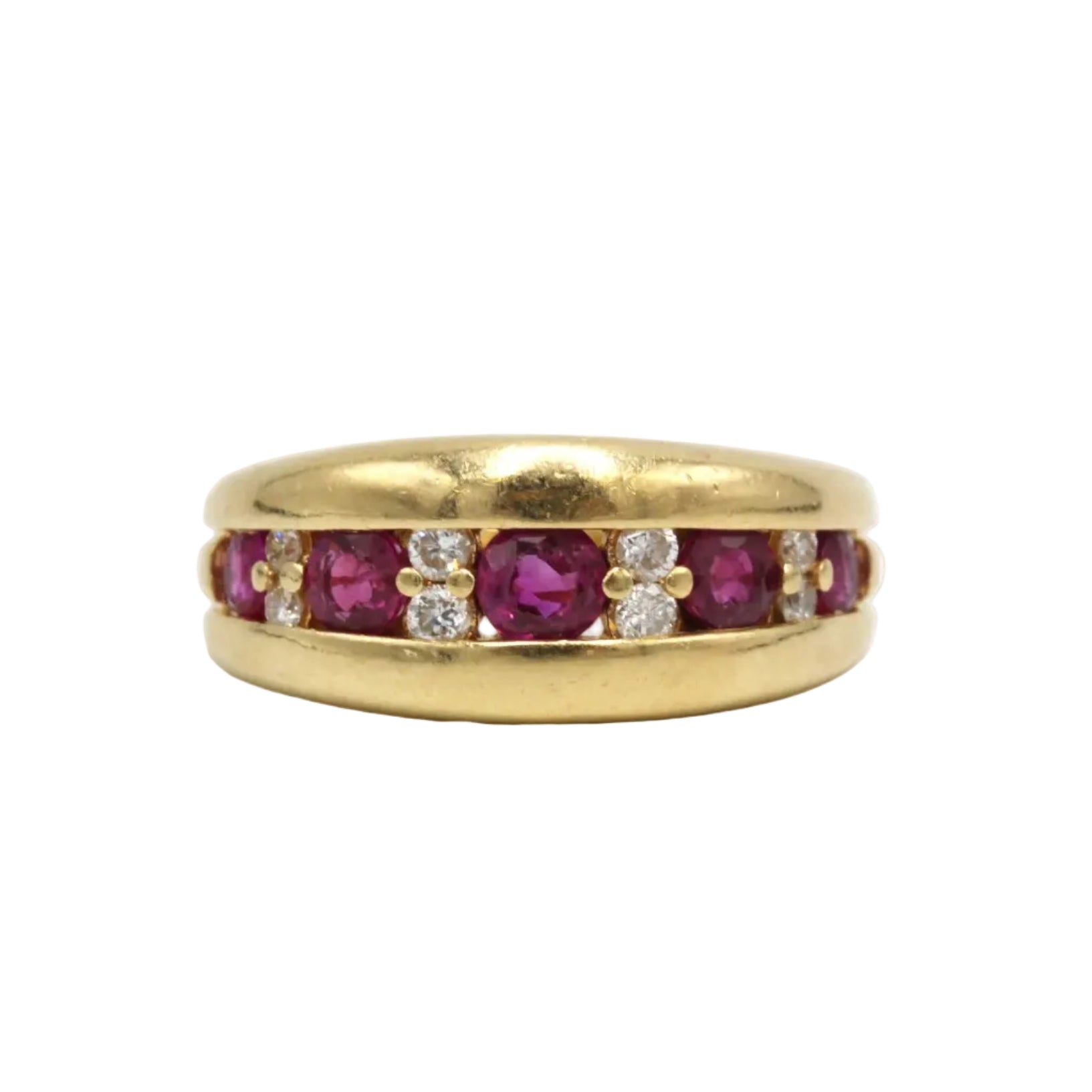 Bague Bandeau en or jaune, rubis et diamants