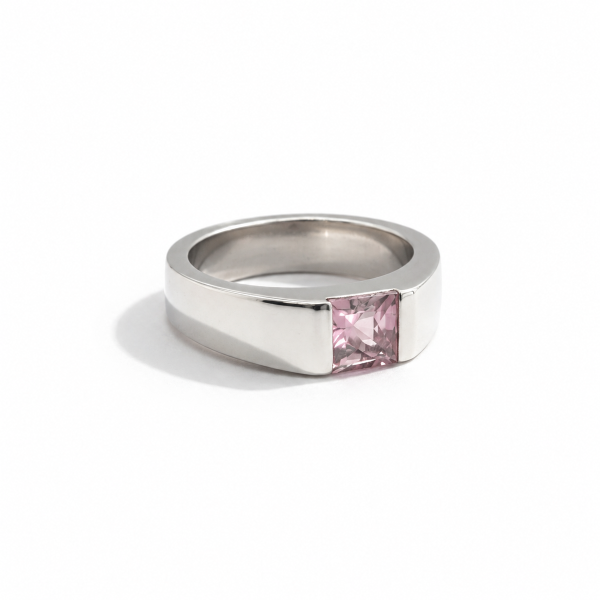 Bague Tank CARTIER en or blanc et tourmaline