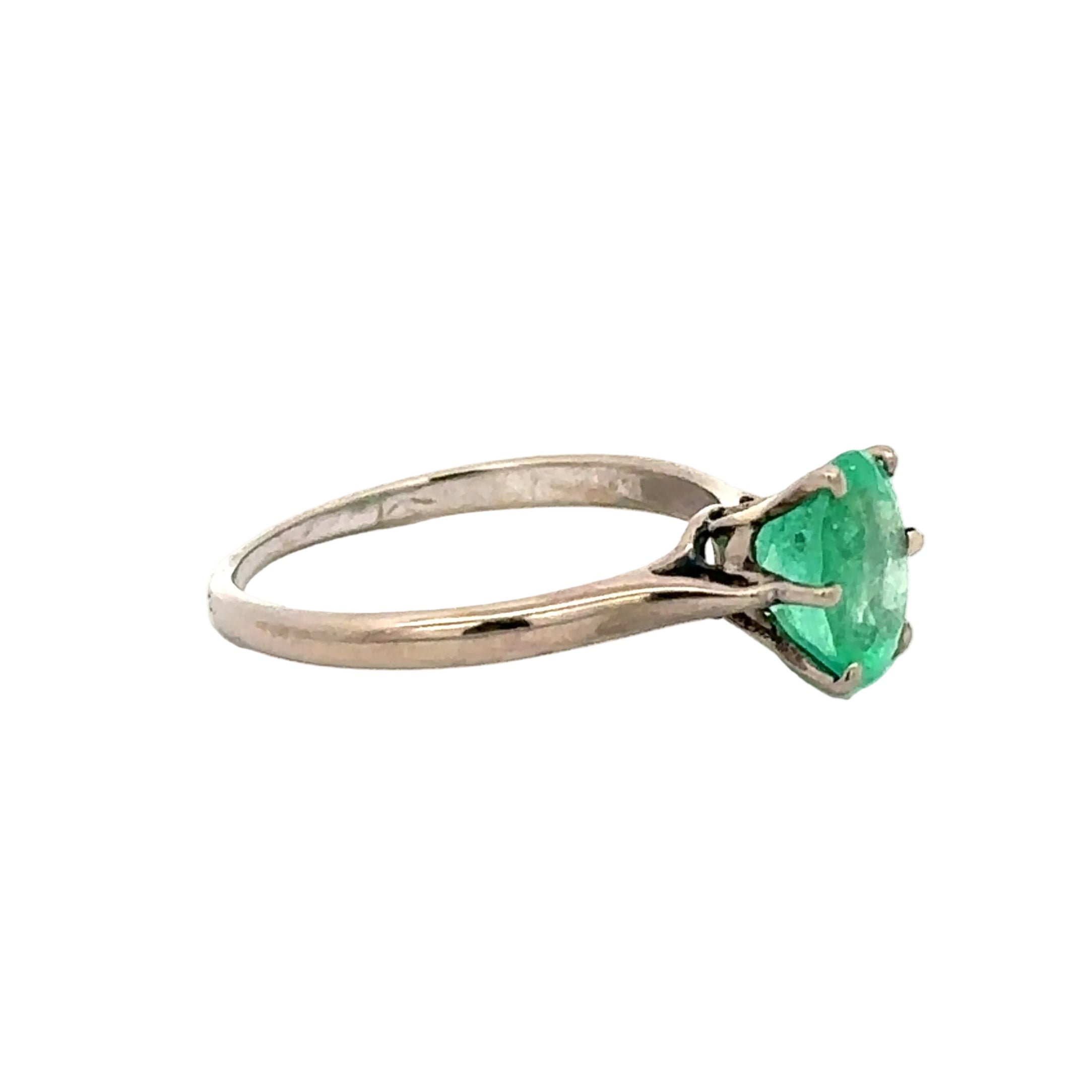 Bague Solitaire en or blanc et émeraude
