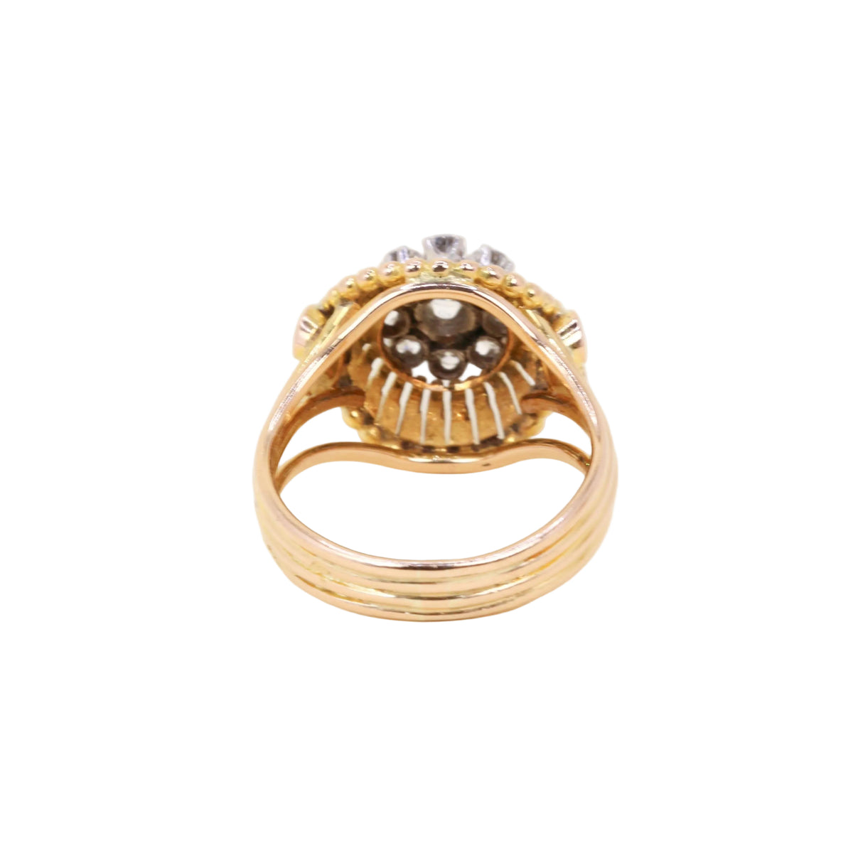 Bague Dôme en or jaune, platine et diamants