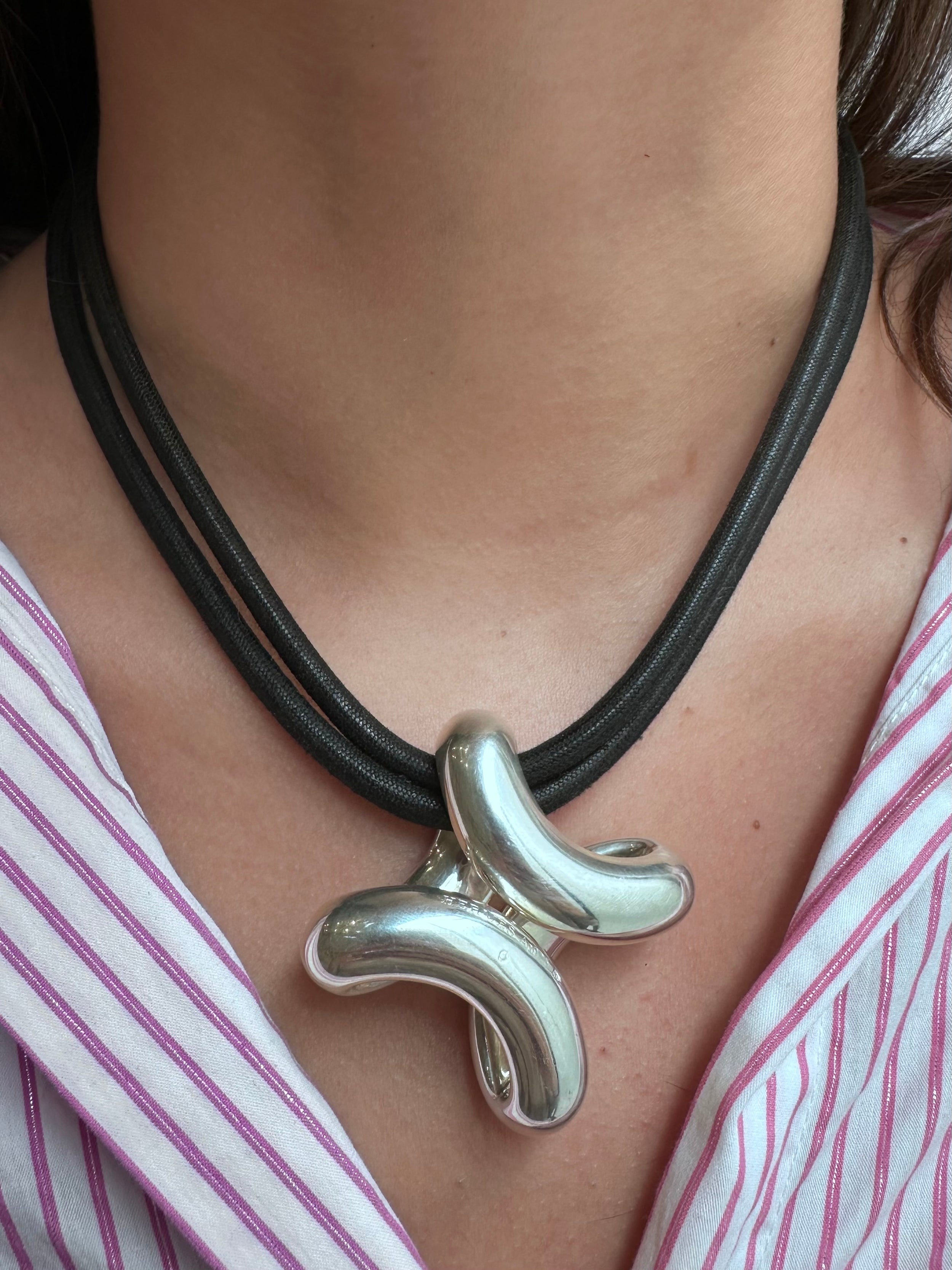 Collier Pendentif HERMÈS "Lima" en argent