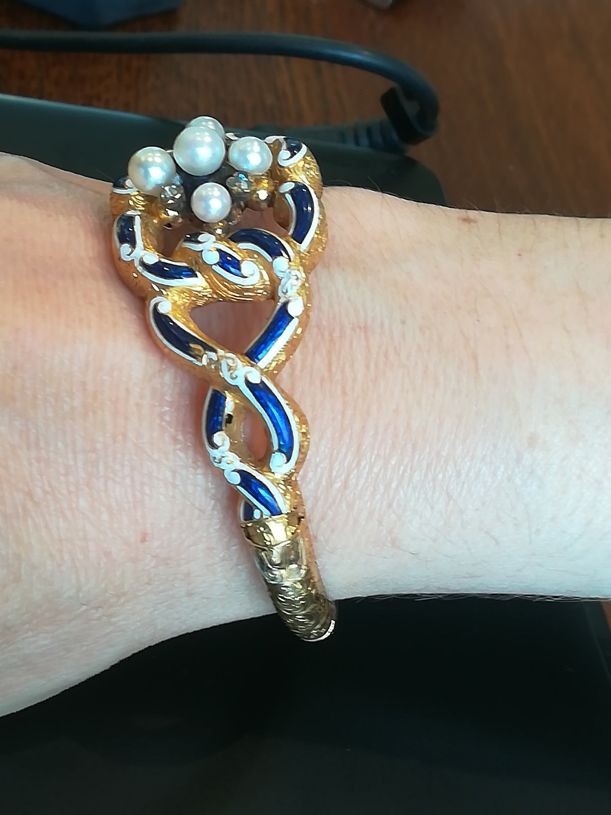 Bracelet ancien Or Email Perles Diamants