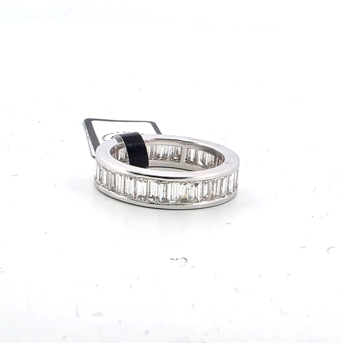 Bague Alliance en or blanc et diamants