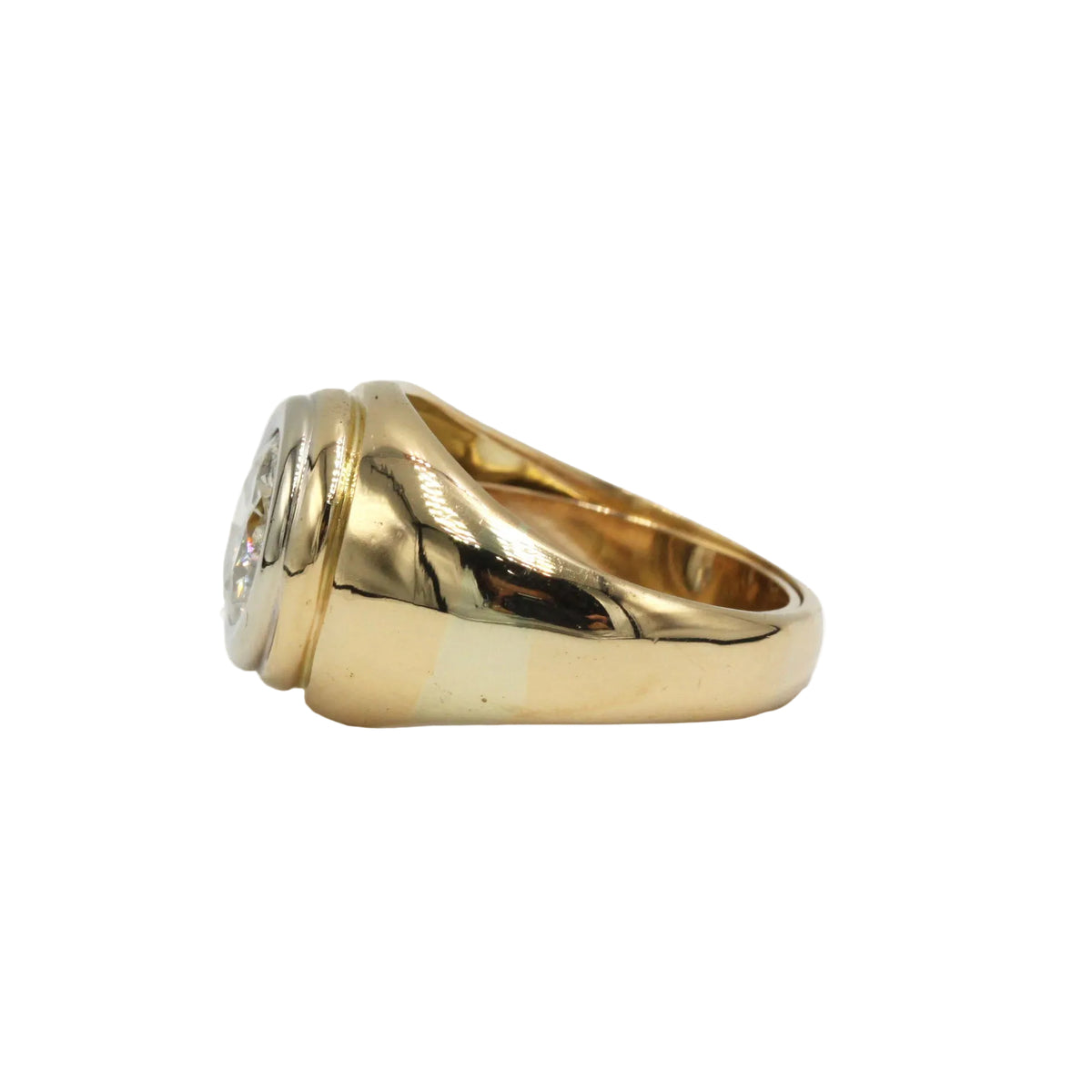 Bague Chevalière en or jaune et diamant