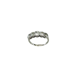 Bague en platine et diamants