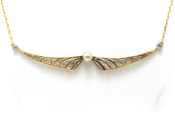 Collier Pendentif en or jaune, perle et diamants