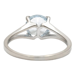 Bague Solitaire en or blanc et aigue-marine