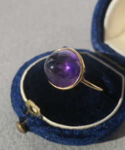 Bague Cocktail en or jaune et améthyste