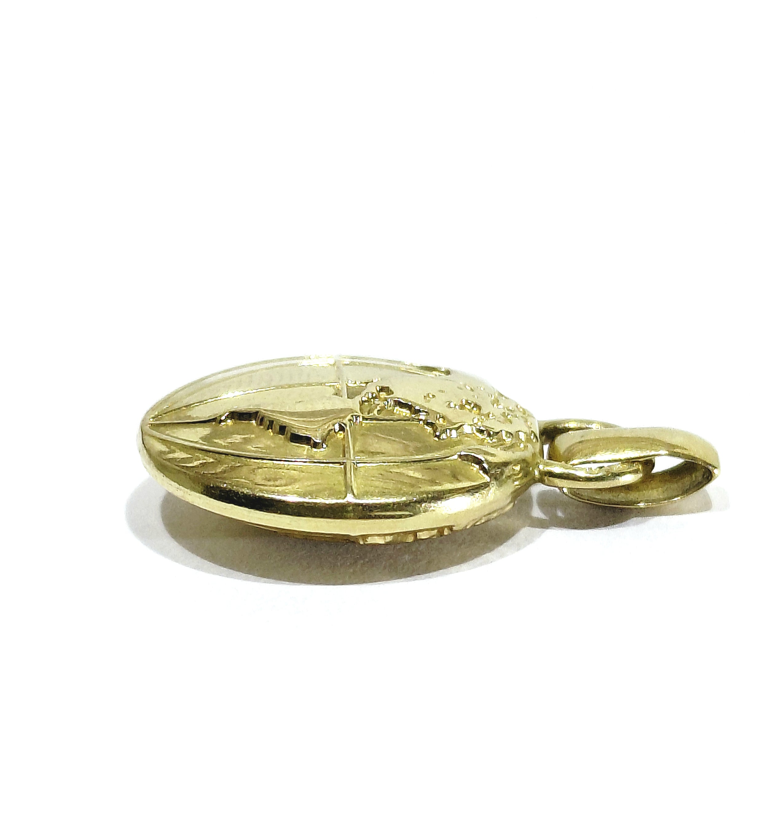 Pendentif Globe Terrestre en or jaune