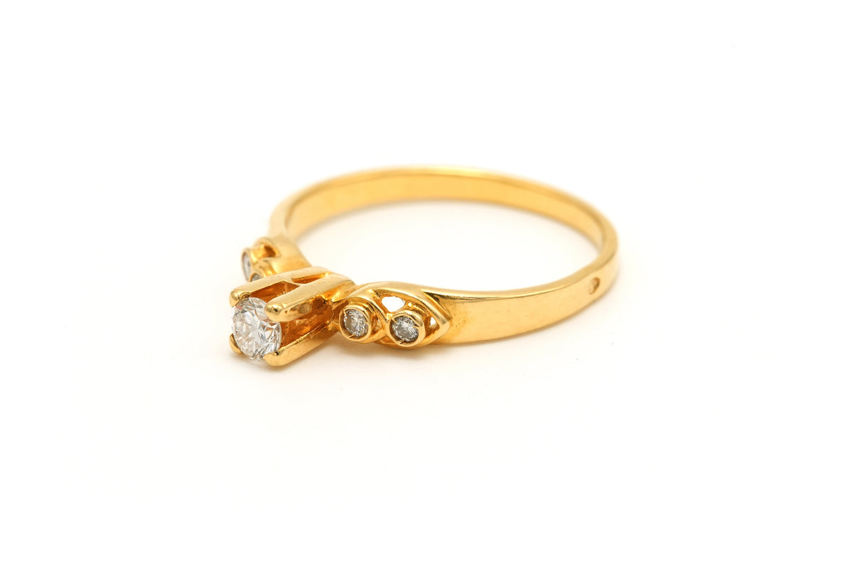 Bague Solitaire en or blanc et diamants