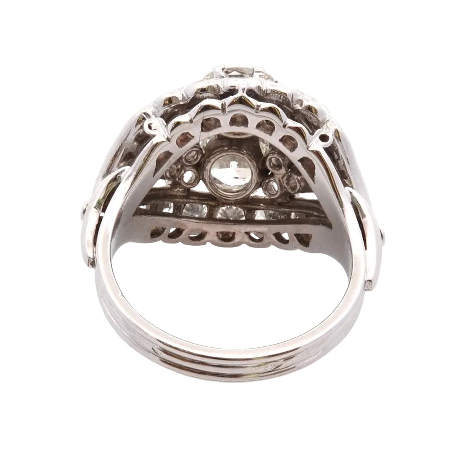Bague Dôme en or blanc et diamants