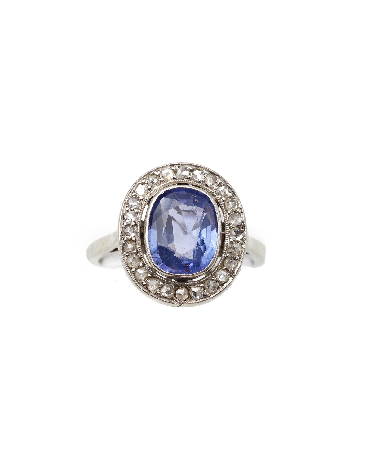 Bague Entourage en or blanc, platine, saphir et diamants