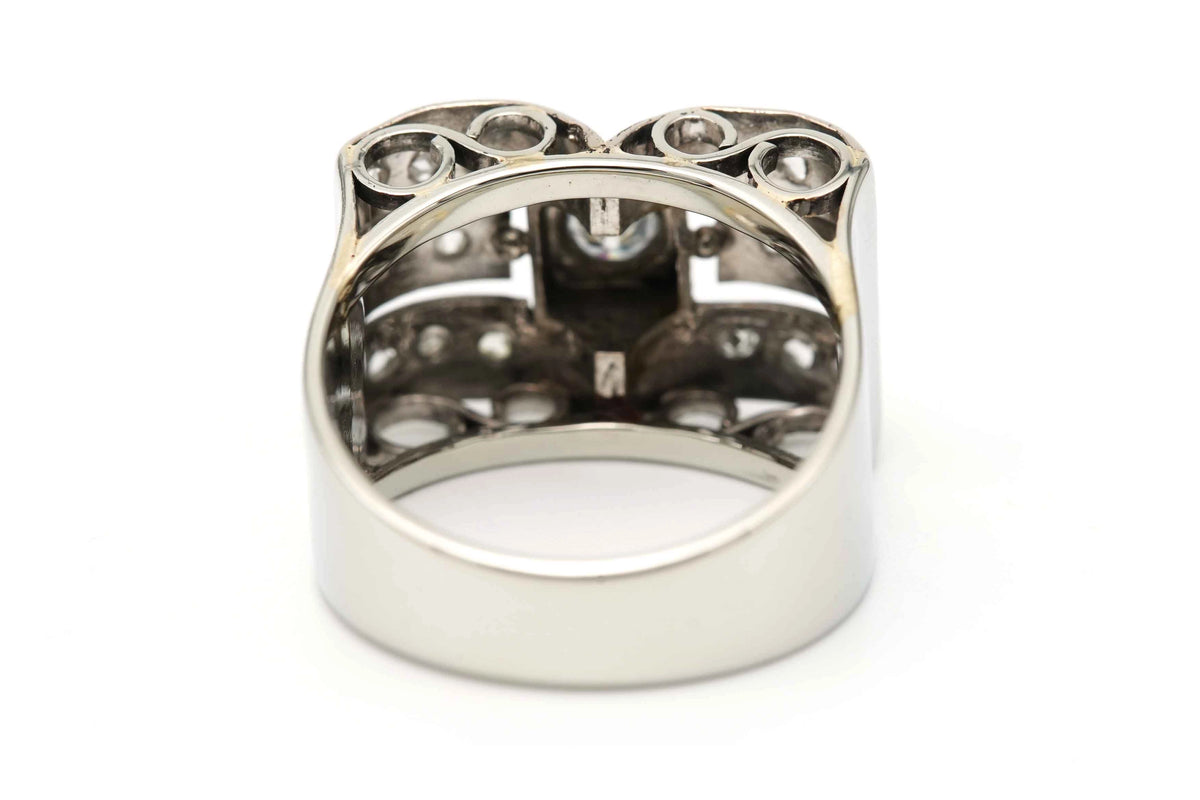 Bague Tank en or blanc et diamants