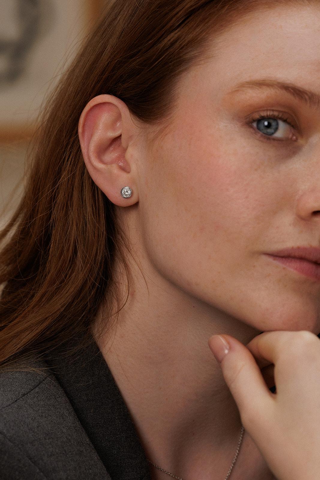 Boucles d'oreilles Puces Or blanc Diamant