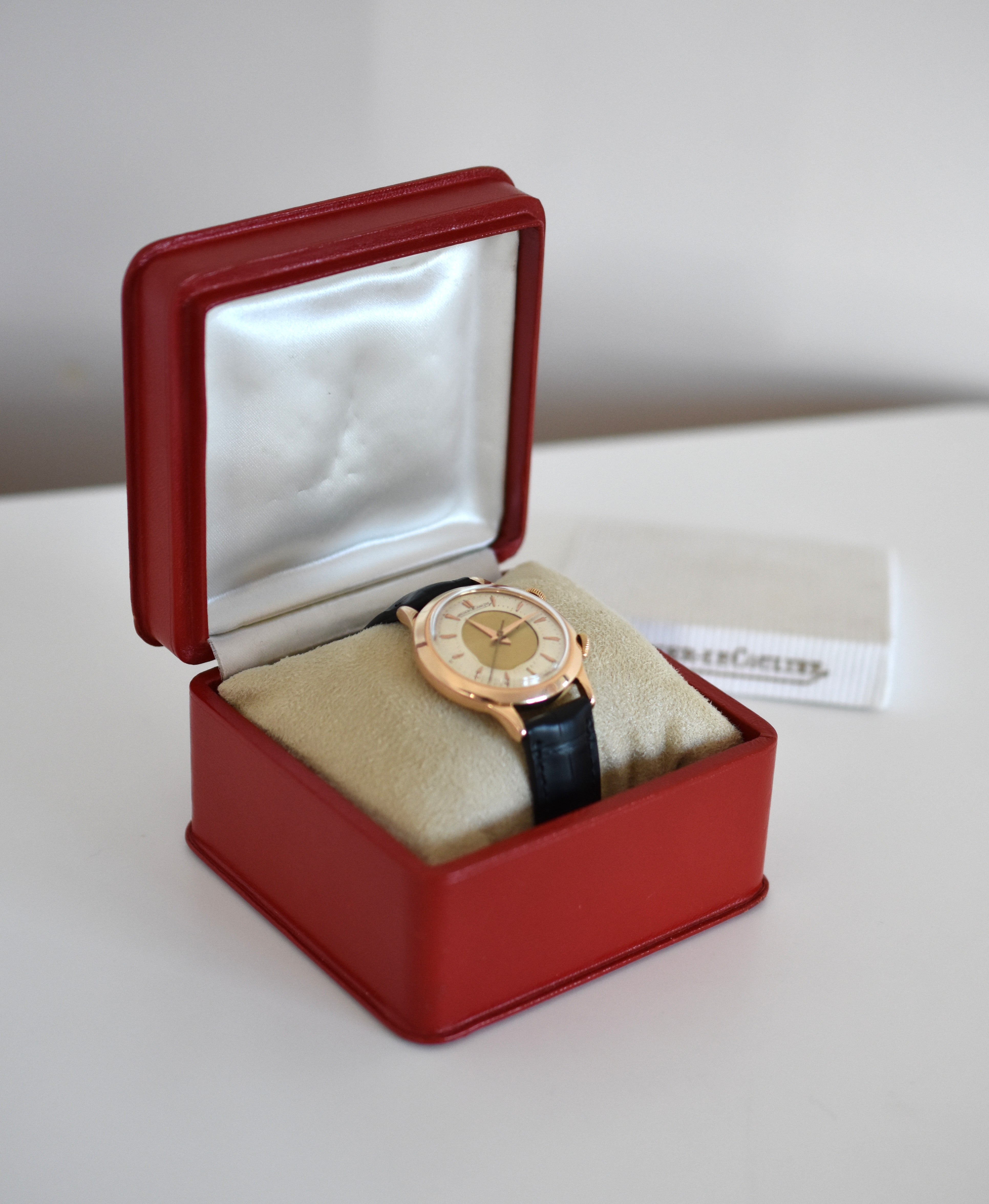 Jaeger-LeCoultre Mémovox Réveil, Calibre P489/1, Or rose 18 carats, 1955