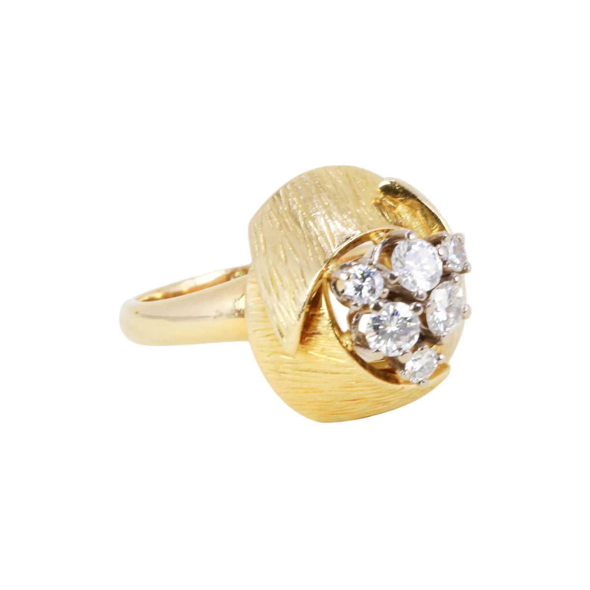 Bague Dôme en or jaune et diamants