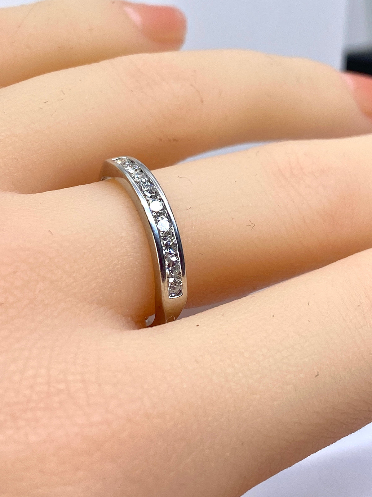 Bague Alliance en or blanc  et Diamants