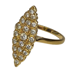 Bague Marquise en or jaune et diamants