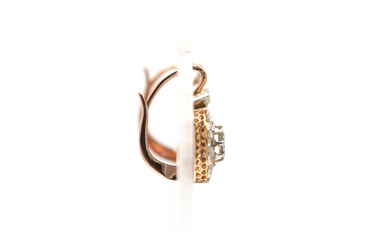 Boucles d'oreilles Dormeuses en or jaune et diamants