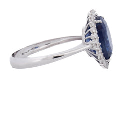 Bague Entourage en or blanc, saphir et diamants