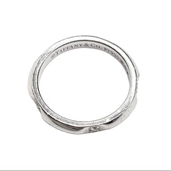 Bague Alliance TIFFANY & CO. "Tiffany True" en platine et diamants