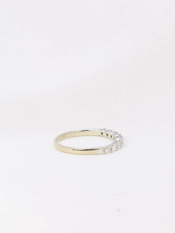 Demi - Alliance américaine en or blanc et diamants 0,36 ct - Castafiore