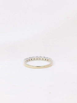 Demi - Alliance américaine en or blanc et diamants 0,36 ct - Castafiore
