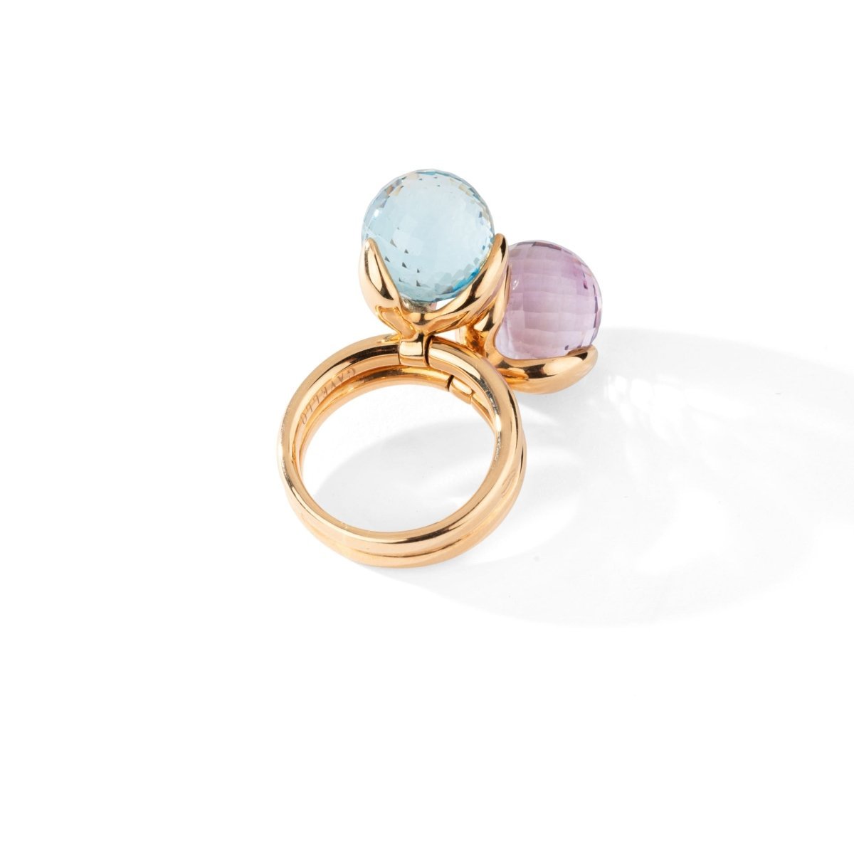 Deux bagues en or jaune, améthyste, topaze bleue et citrine - Castafiore