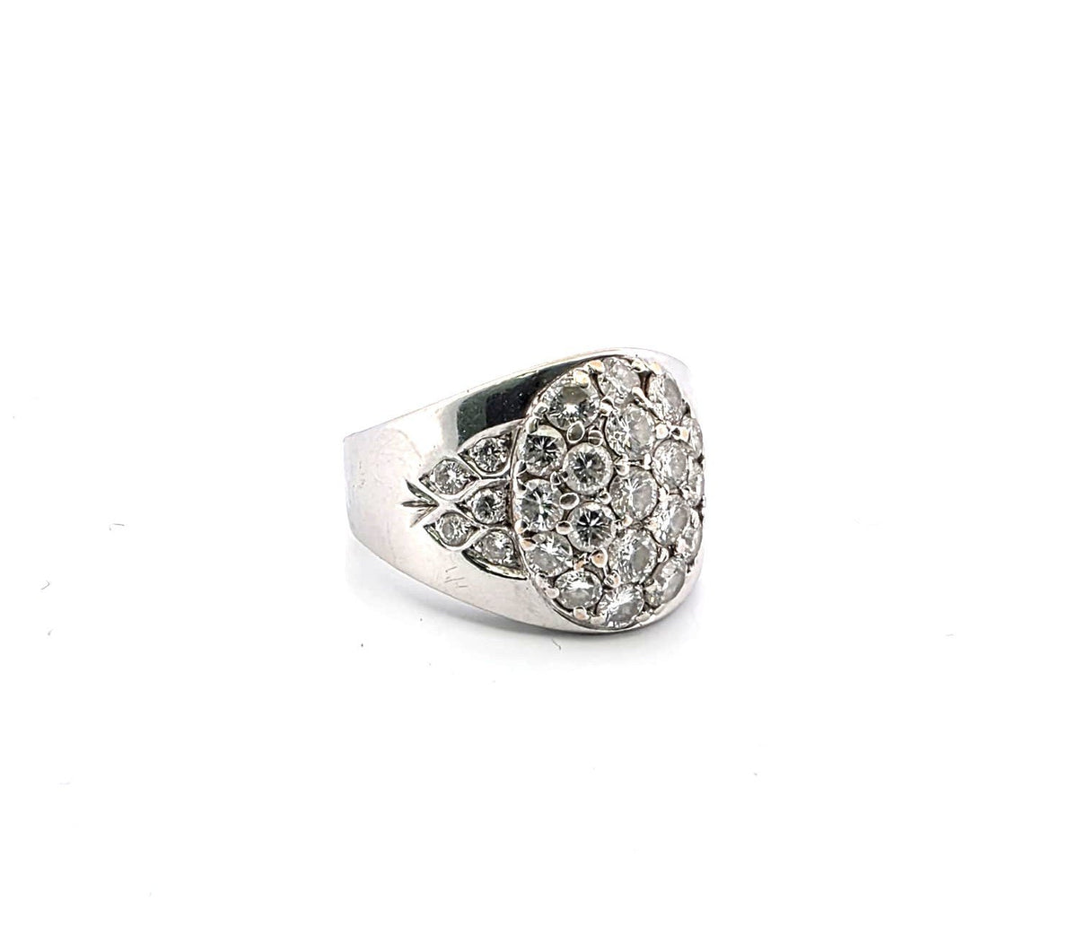 Bague Pavée en or blanc et diamants