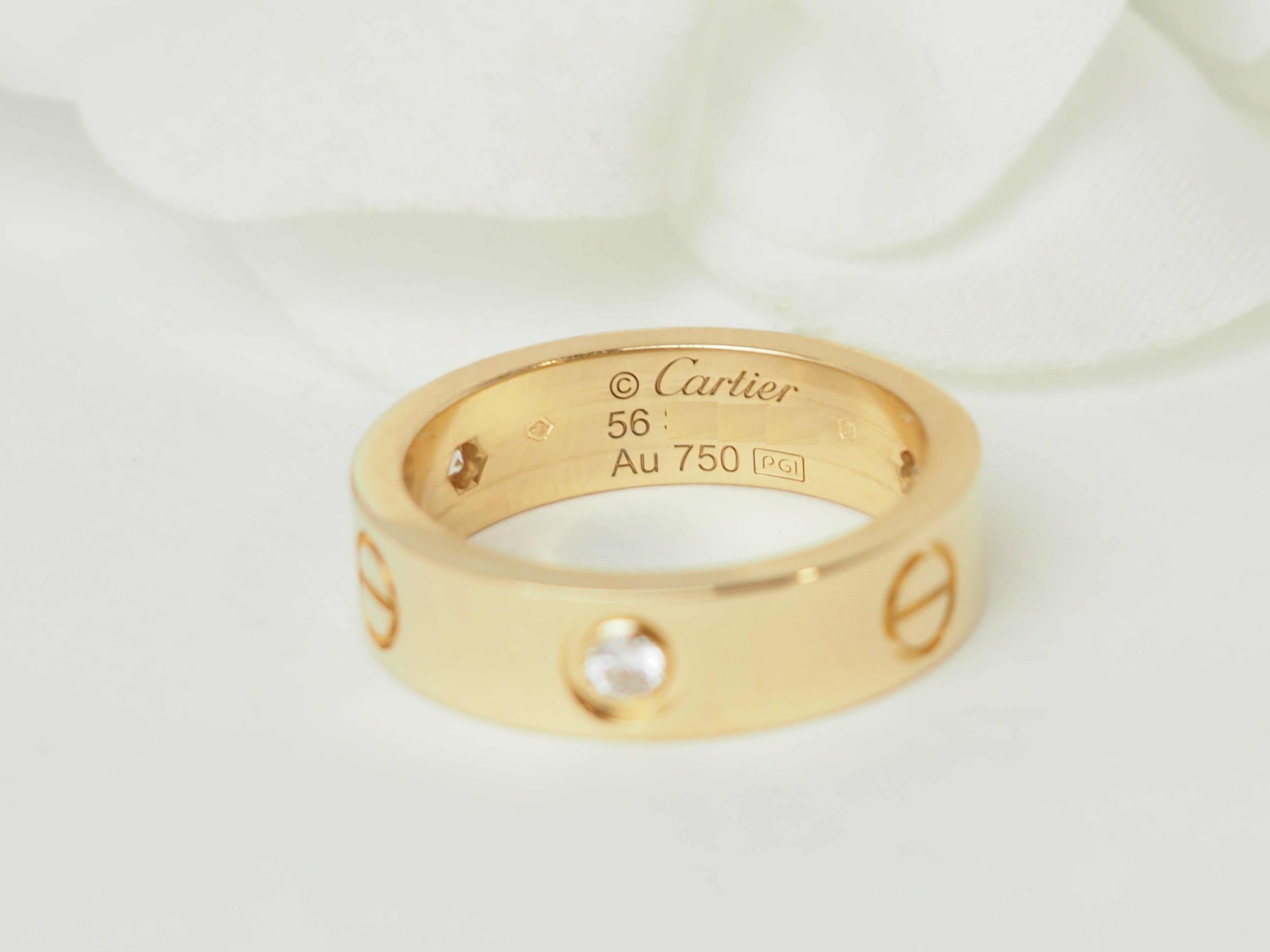 Bague Alliance CARTIER Love en or jaune et diamants