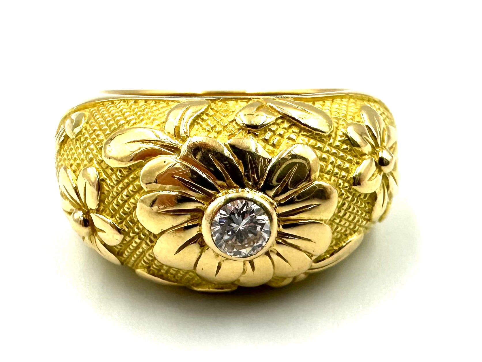 Bague VAN CLEEF & ARPELS en or jaune et diamant